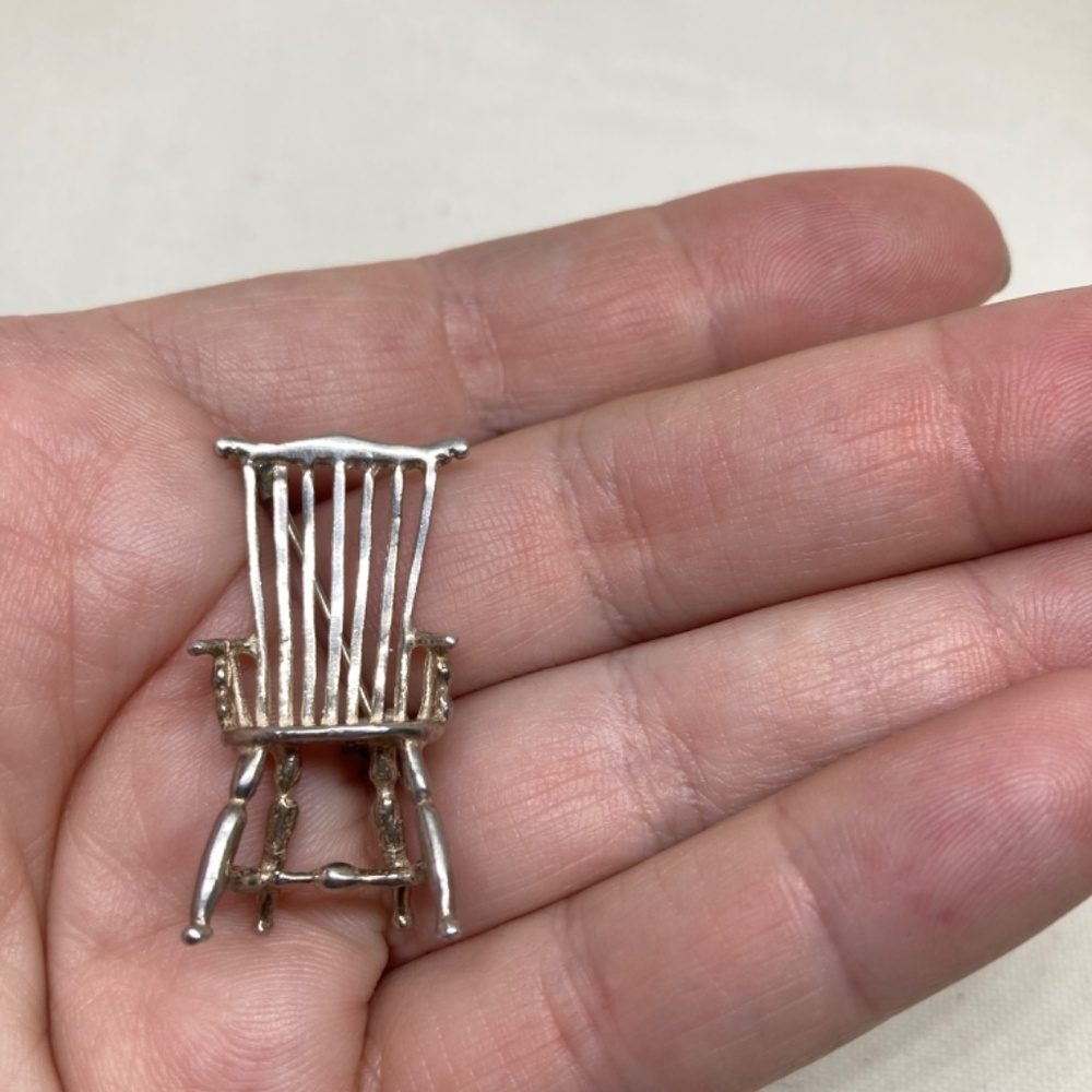 Solid 925 Sterling Silver Shaker / Antique-Vintage Chair Lapel Stick Pin Brooch